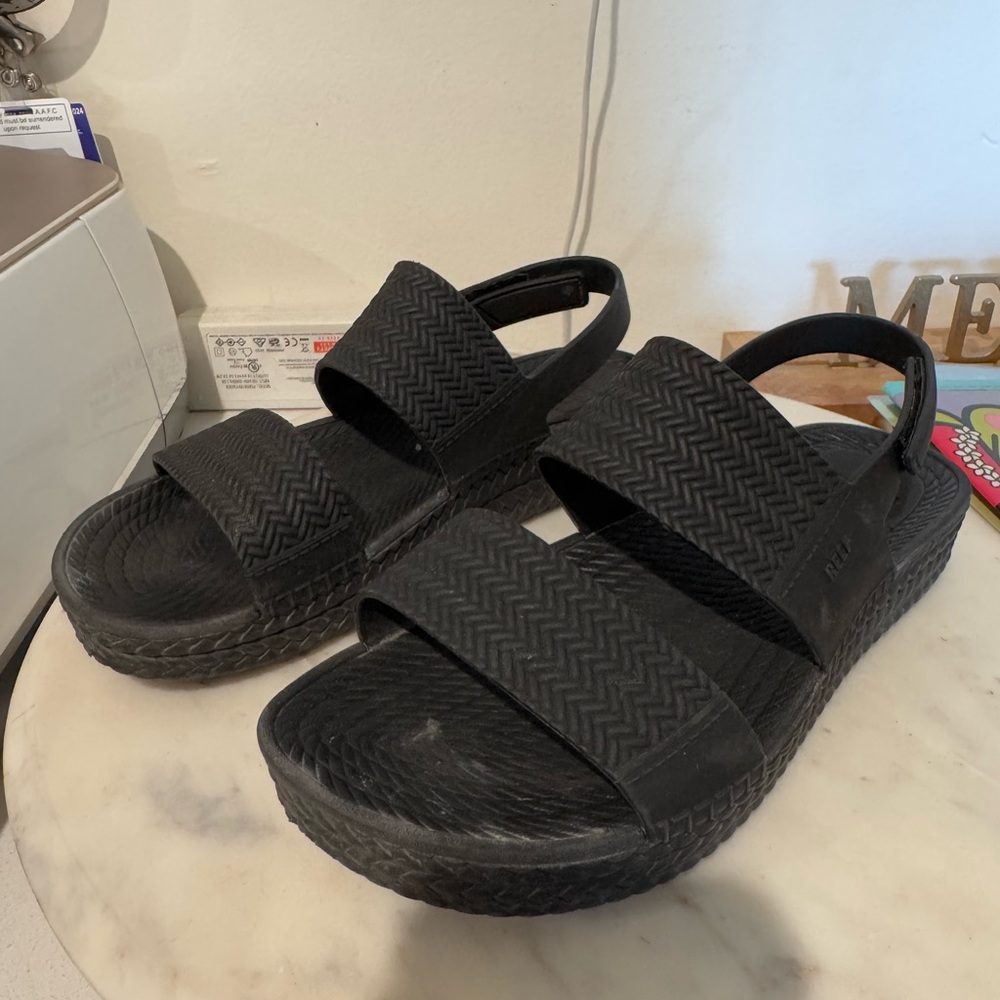 Reef Water Vista size 6